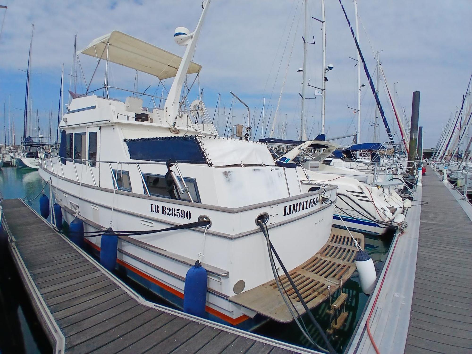 Bateau Atypique Yacht La Rochelle Hotel La Rochelle  Exterior photo
